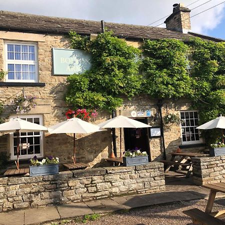 Bolton Arms Hotel Redmire ภายนอก รูปภาพ